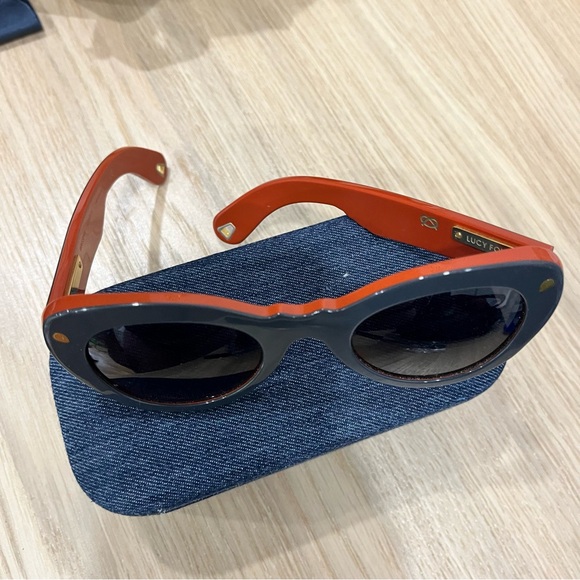 Lucy Folk Wingspan sunglasses Navy and red - Picture 9 of 9